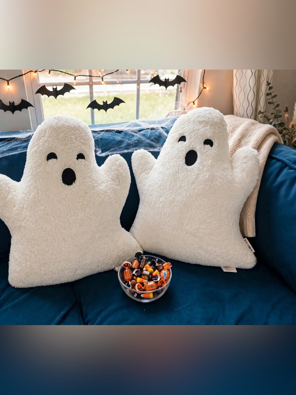 New Novogratz Cozy Sherpa pair Halloween ghosts pillows